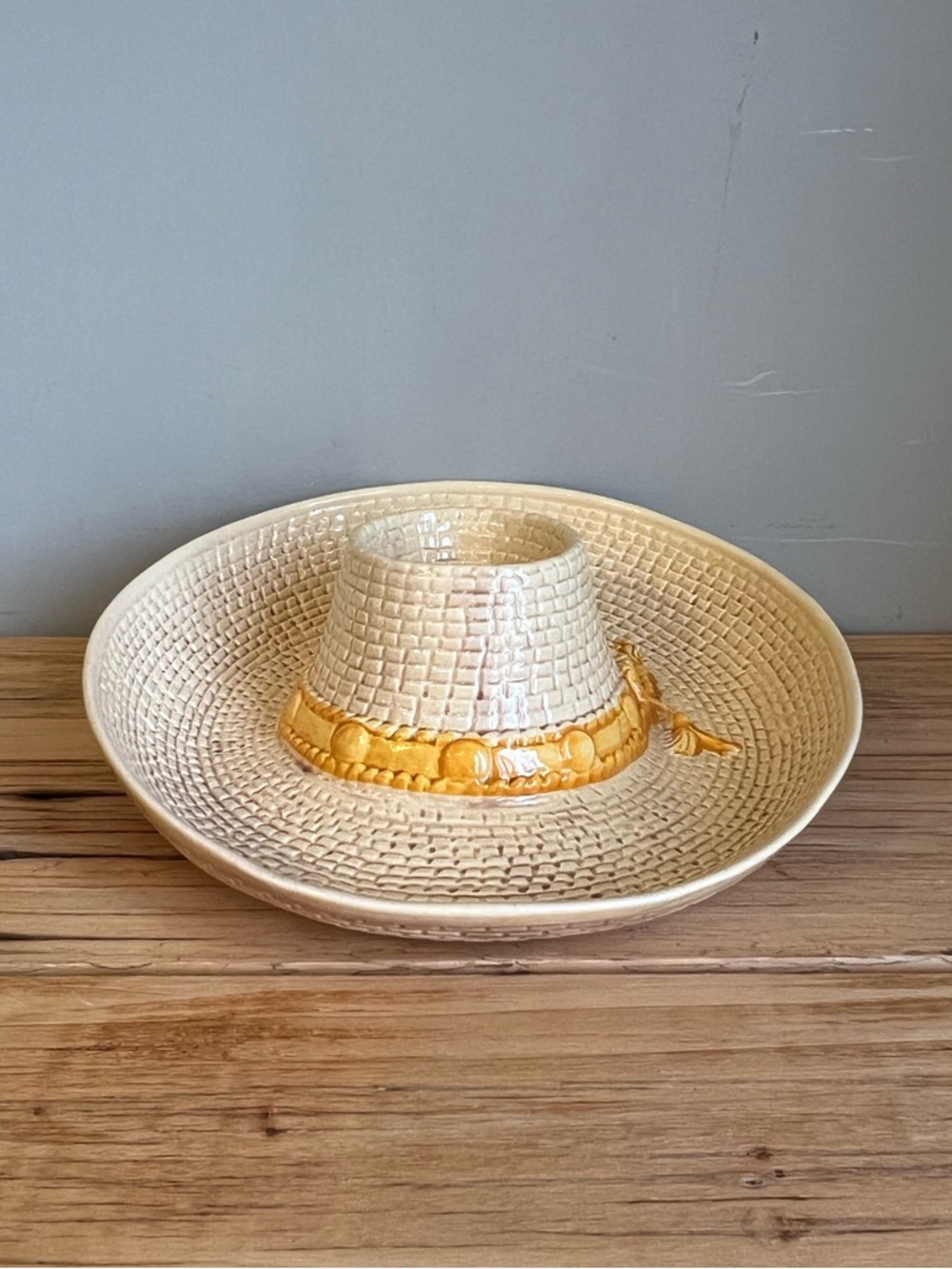 Whittier Ware Party Hat Sombrero Chips & Salsa Dip Server Bowl